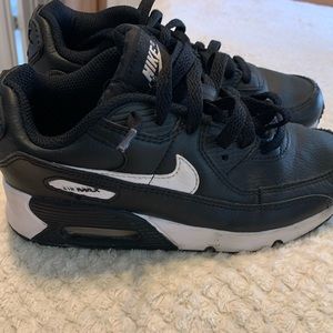 Nike Air Max 90 Black size 2 youth